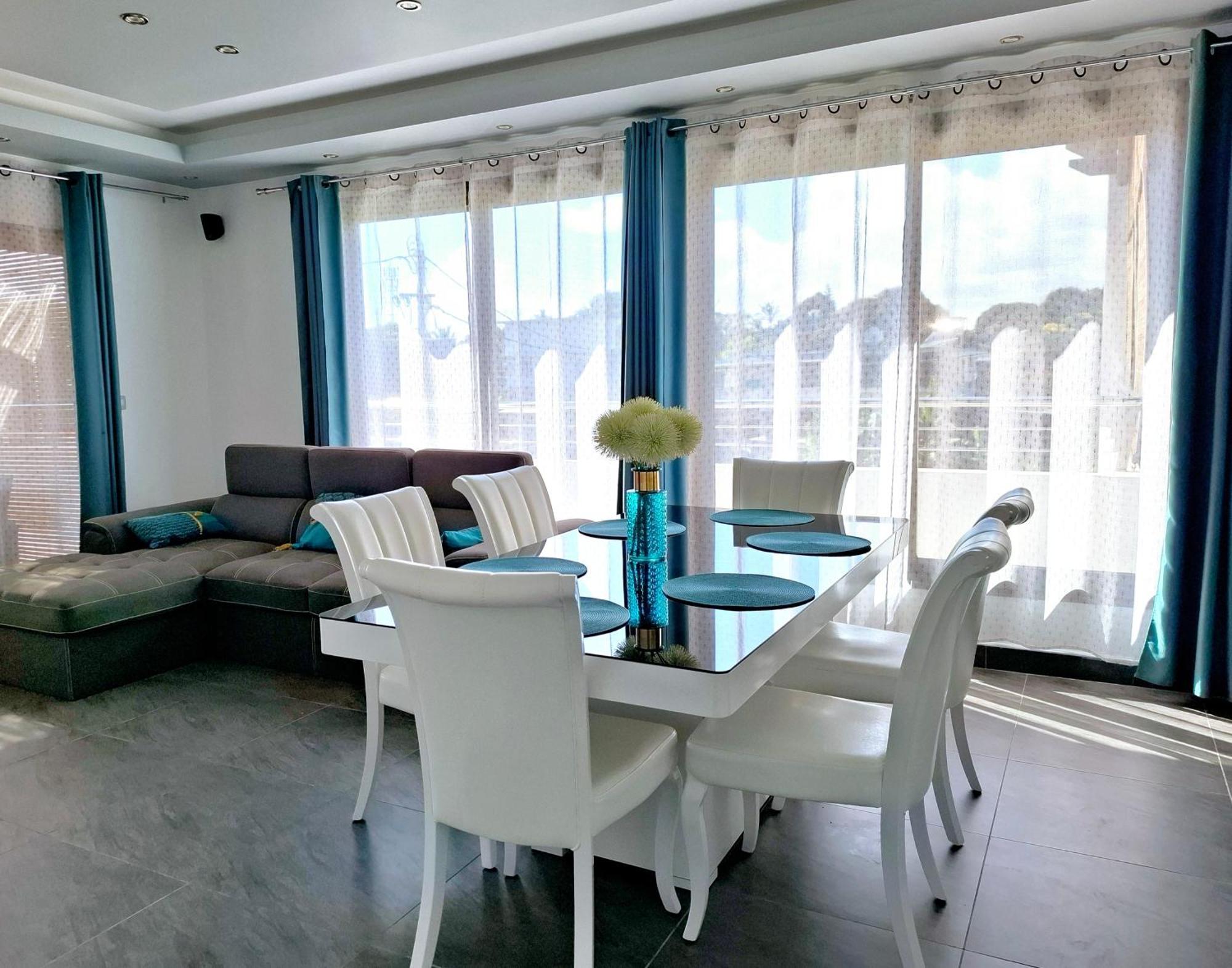 Pamplemousses Apartment *